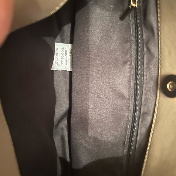 Donna Linea - Picture 4 of 4